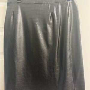 Vince Camuto Black Textured A-Line Skirt